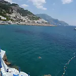 Отель Miramalfi Амальфи