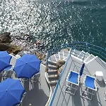 Отель Miramalfi 5*