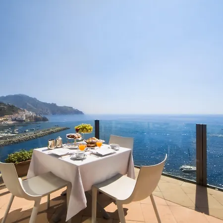 Miramalfi Ξενοδοχείο 5*