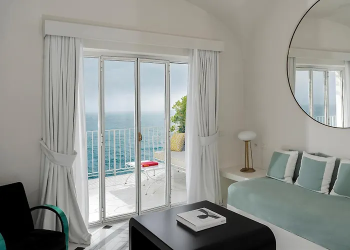 Miramalfi Hotel 5*