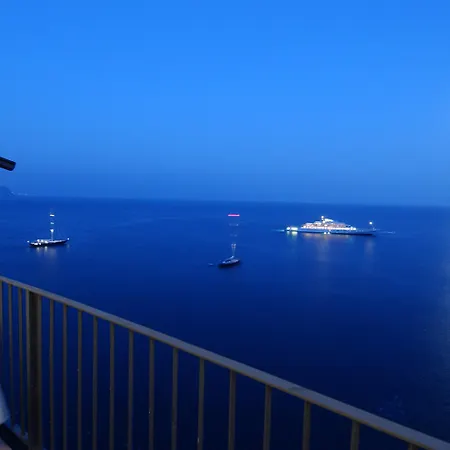 Hotel Miramalfi