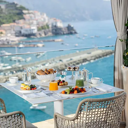 Hotel Miramalfi