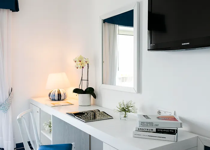 מלון Miramalfi אמאלפי