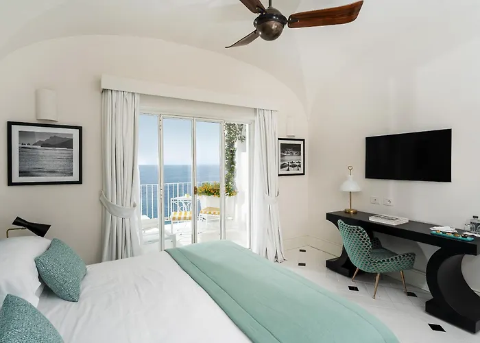 Miramalfi מלון אמאלפי